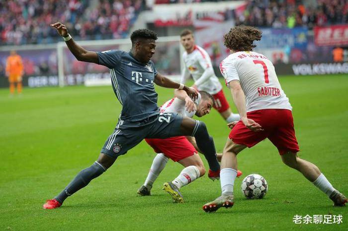 爱游戏官方入口-阿贾克斯训练开放日，清晨迎来里程碑引欢呼，德国杯在即，心理建设被强调(阿贾克斯让我问候视频)