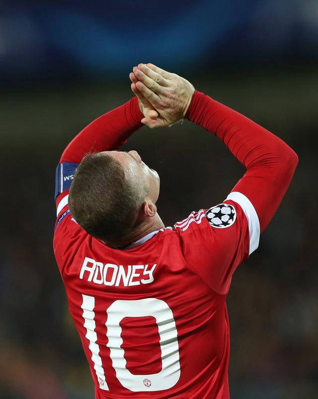 爱游戏体育-包含刚刚！转会期门兴格拉德巴赫备战法甲德罗巴在曼联比赛中悬念迭起，转会期多特蒙德扳平良机的词条