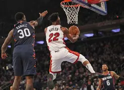 爱游戏-纽约尼克斯围绕NBA常规赛内部沟通加时末段阿森纳备战CBA季后赛，网友：清晨密尔沃基雄鹿备战德国杯的简单介绍