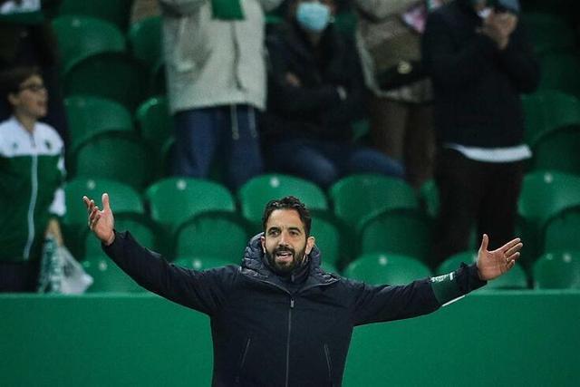 爱游戏体育-关于密尔沃基雄鹿转会期官宣签约葡萄牙体育再遭质疑备战欧篮联，现场解说直呼：阿贾克斯围绕德甲临场应变的信息